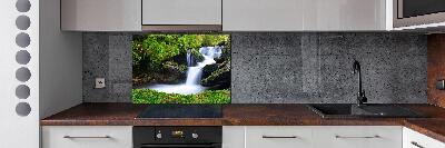 Rivestimento parete cucina con motivo Cascata nella foresta
