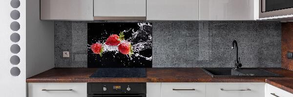 Pannello retrocucina con decorazione a fragole e motivo acqua