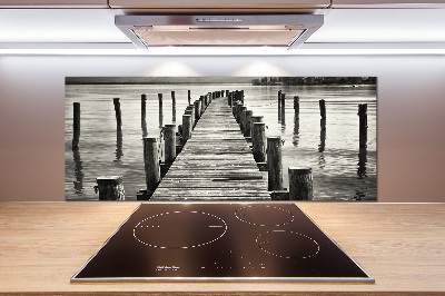 Rivestimento parete cucina con finitura effetto molo in legno