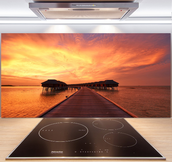 Rivestimento parete cucina in stile bungalow alle Maldive