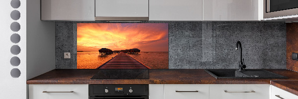 Rivestimento parete cucina in stile bungalow alle Maldive