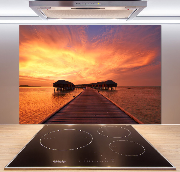 Rivestimento parete cucina in stile bungalow alle Maldive