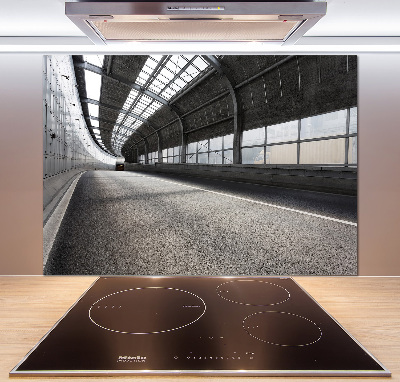 Pannello paraschizzi cucina con stampa raffigurante una strada in galleria