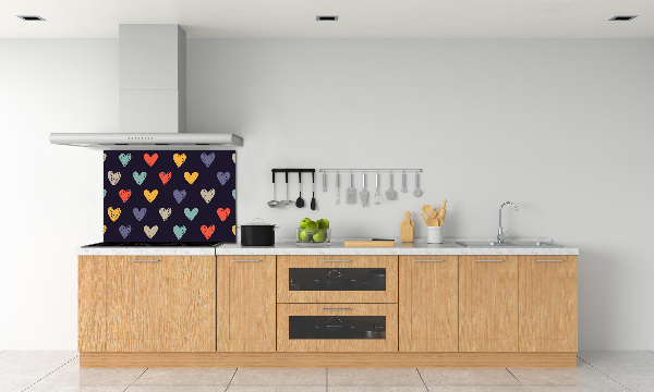 Rivestimento parete cucina con motivo di cuori colorati