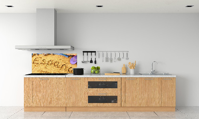 Rivestimento parete cucina con iscrizione in lingua spagnola