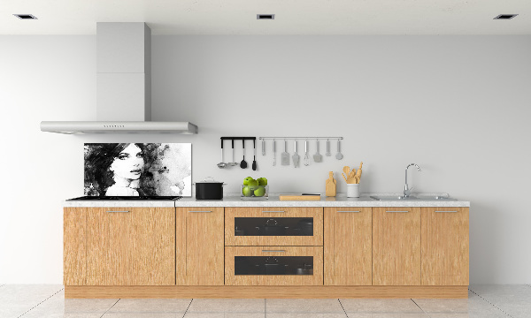 Pannello retrocucina con stampa raffigurante il ritratto di una donna