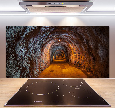 Rivestimento parete cucina con motivo Tunnel sotterraneo