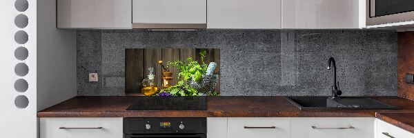 Rivestimento parete cucina con decorazione a tema erbe aromatiche raffigurate in un mortaio