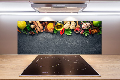 Pannello retrocucina con motivo di erbe aromatiche e spezie