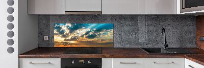 Rivestimento parete cucina con motivo 'Cielo al tramonto'