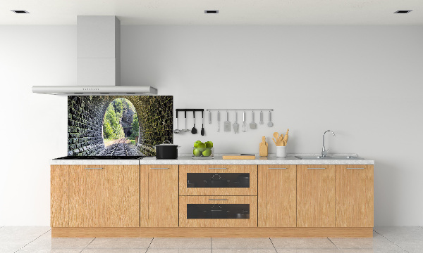 Pannello retrocucina con stampa della galleria ferroviaria