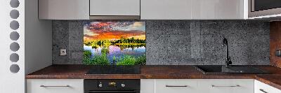 Pannello paraschizzi cucina con stampa raffigurante un fiume nella foresta