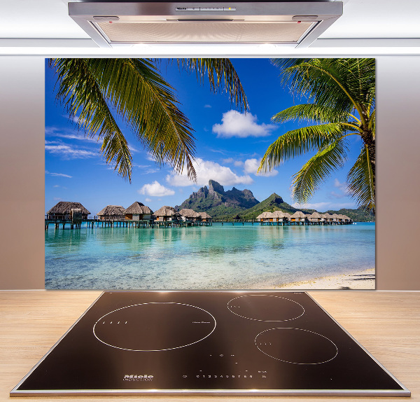 Rivestimento parete cucina con motivo di palme ispirato a Bora Bora
