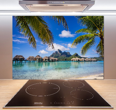 Rivestimento parete cucina con motivo di palme ispirato a Bora Bora