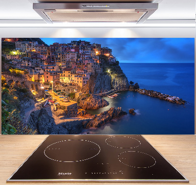 Rivestimento parete cucina modello Manarola, ispirato all'Italia