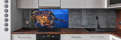 Rivestimento parete cucina modello Manarola, ispirato all'Italia
