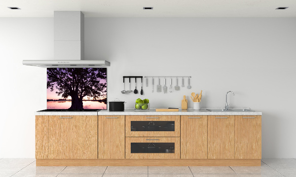 Rivestimento parete cucina con motivo albero e lago