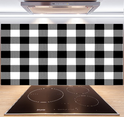 Rivestimento parete cucina con motivo a scacchi bianchi e neri