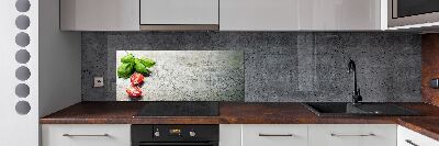 Pannello retrocucina con motivo di pomodori e basilico