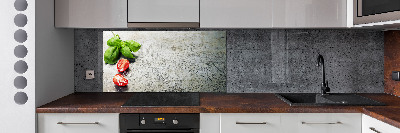 Pannello retrocucina con motivo di pomodori e basilico