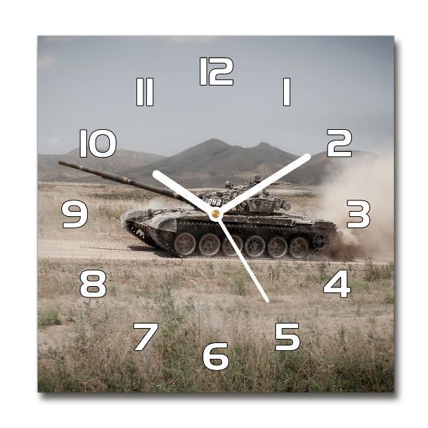 Orologio quadrato con quadrante decorato con un carro armato nel deserto