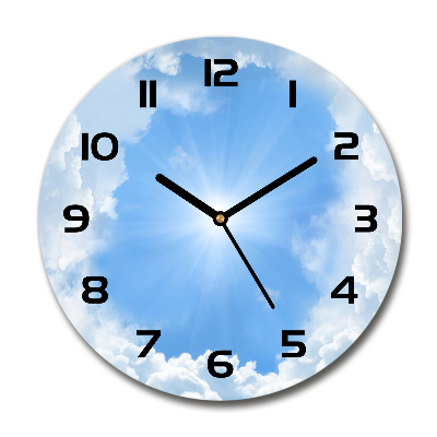 Orologio da parete rotondo con decoro a nuvole nel cielo