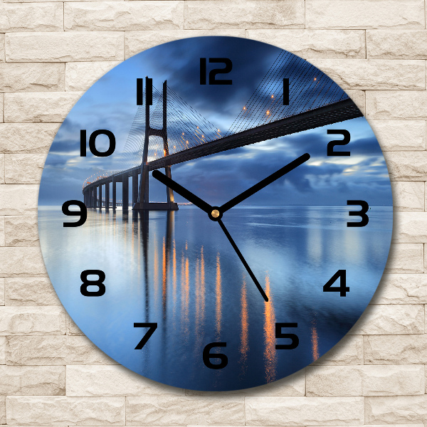 Orologio rotondo in vetro con motivo del ponte illuminato