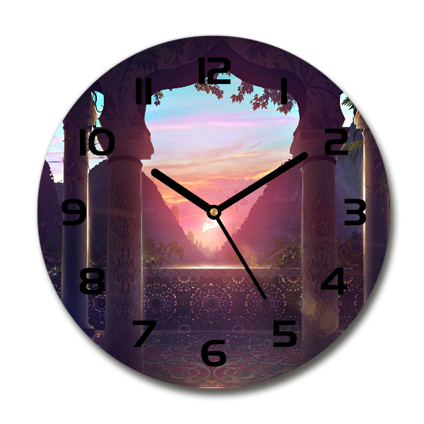 Orologio rotondo con motivo di architettura orientale