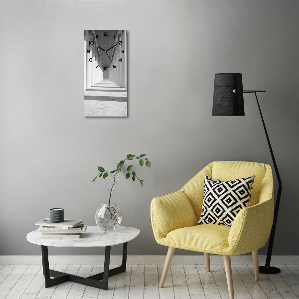 Orologio verticale in vetro per corridoio