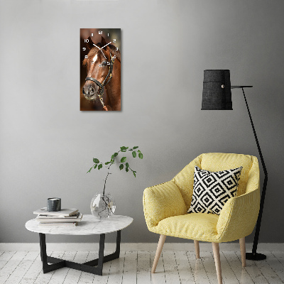 Orologio verticale in vetro con il ritratto di un cavallo