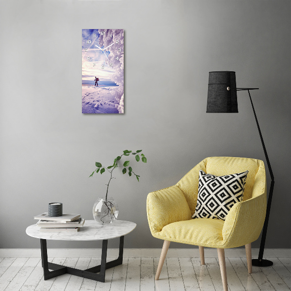 Orologio verticale in vetro con motivo dello sciatore