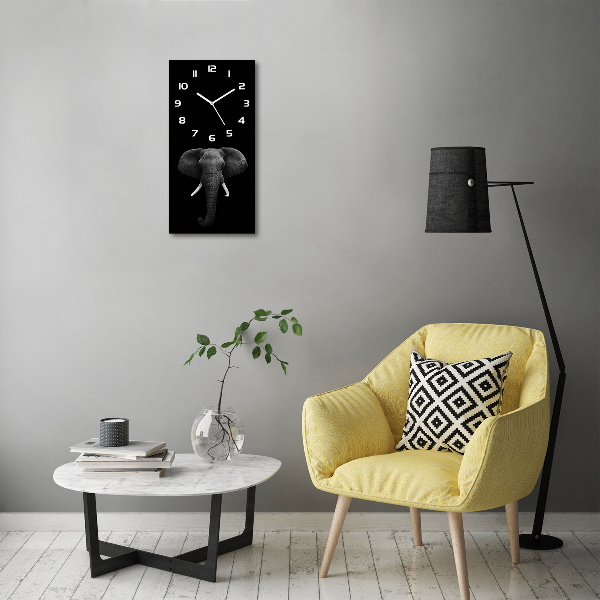 Orologio verticale con motivo di elefante africano