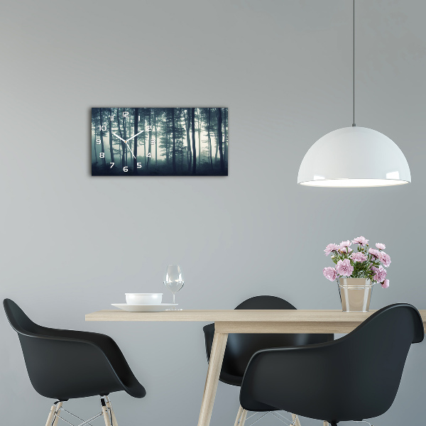 Orologio rettangolare con quadrante decorato con una foresta nella nebbia