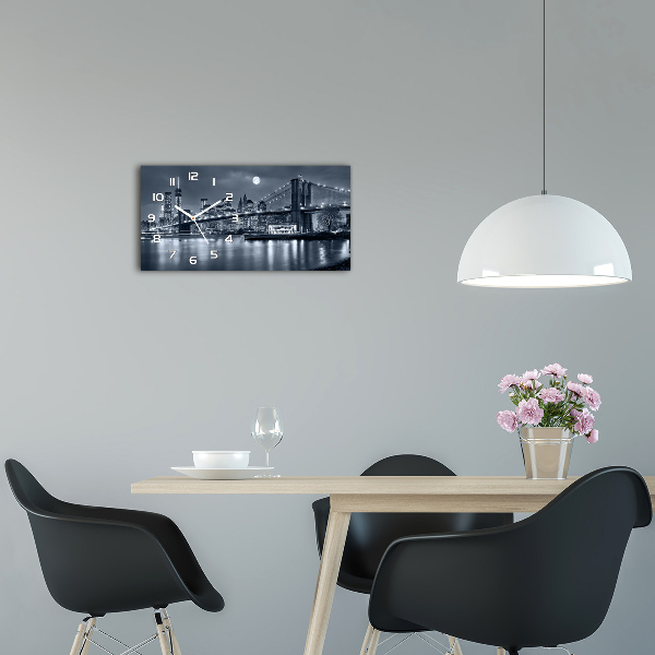 Orologio rettangolare con quadrante ispirato a Manhattan, New York