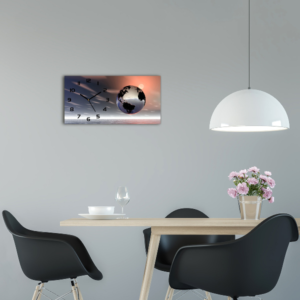 Orologio rettangolare con quadrante raffigurante il pianeta Terra