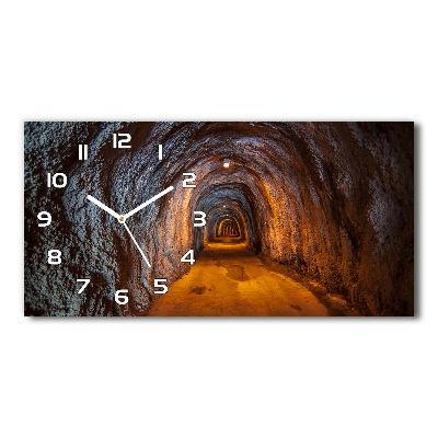 Orologio rettangolare con quadrante ispirato a un tunnel sotterraneo