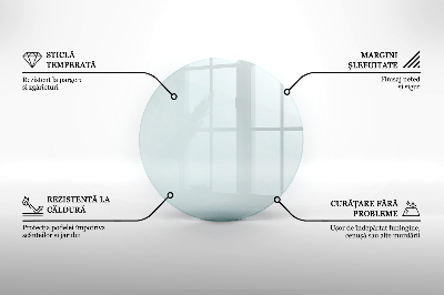 Rotonda vetro sotto il camino trasparente