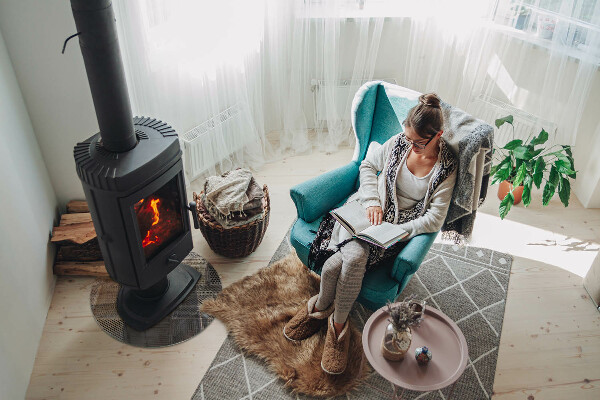 Vetro sotto il camino con foglio perforato modello standard