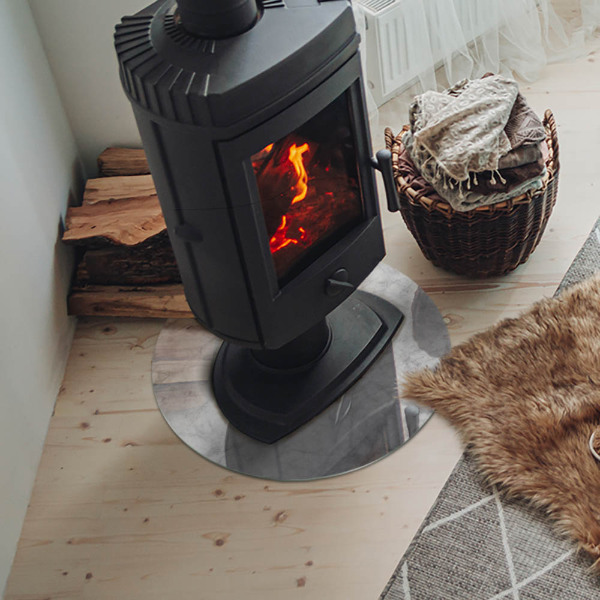 Vetro sotto il camino con motivo marmoreo