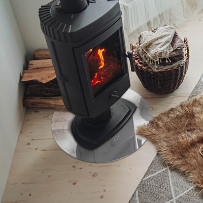 Vetro sotto il camino con motivo a marmo venato