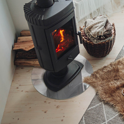 Vetro sotto il camino con motivo geometrico astratto