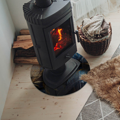 Vetro sotto il camino con motivo a foglie dalla texture raffinata