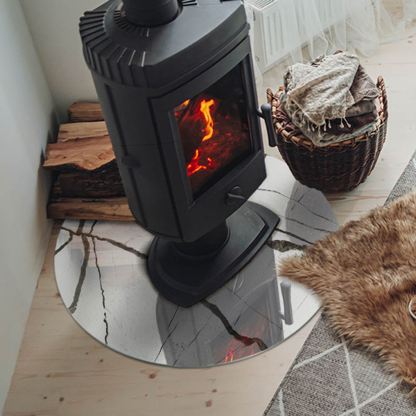 Vetro sotto il camino con motivo a venature di marmo