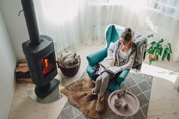 Vetro sotto il camino con motivo astratto effetto marmo