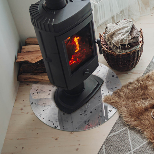 Vetro sotto il camino con motivo a pietra e particelle decorative