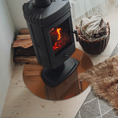 Vetro sotto il camino di colore marrone