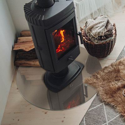 Vetro sotto il camino in colore marrone