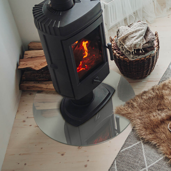 Vetro sotto il camino in colore grigio-verde