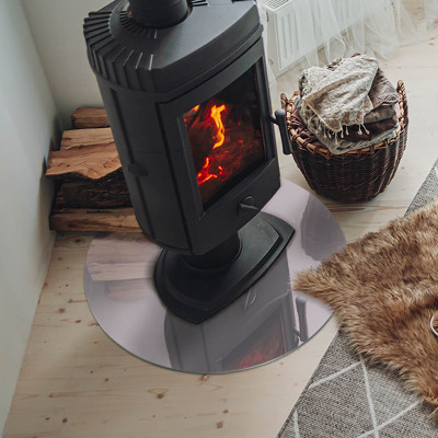 Vetro sotto il camino di colore viola chiaro