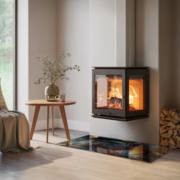 Vetro sotto stufa con foglie eleganti disposte a motivo